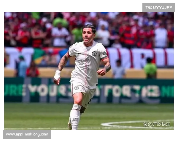 替补奇兵杜埃梅开二度，导演巴黎客场惊天逆转