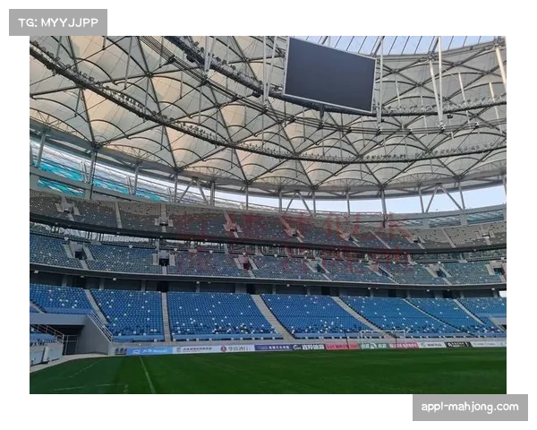 转播方增加“教练席”专用监听频道，适时播放教练临场指挥的原始音频